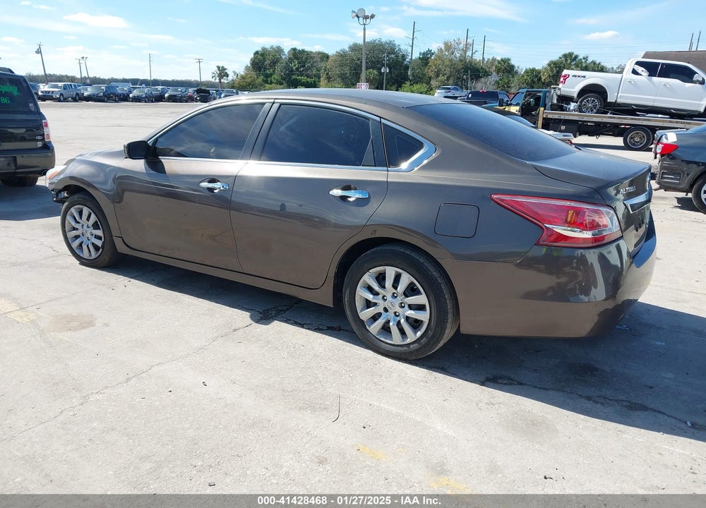 2013 NISSAN ALTIMA VIN: 1N4AL3AP2DN448392