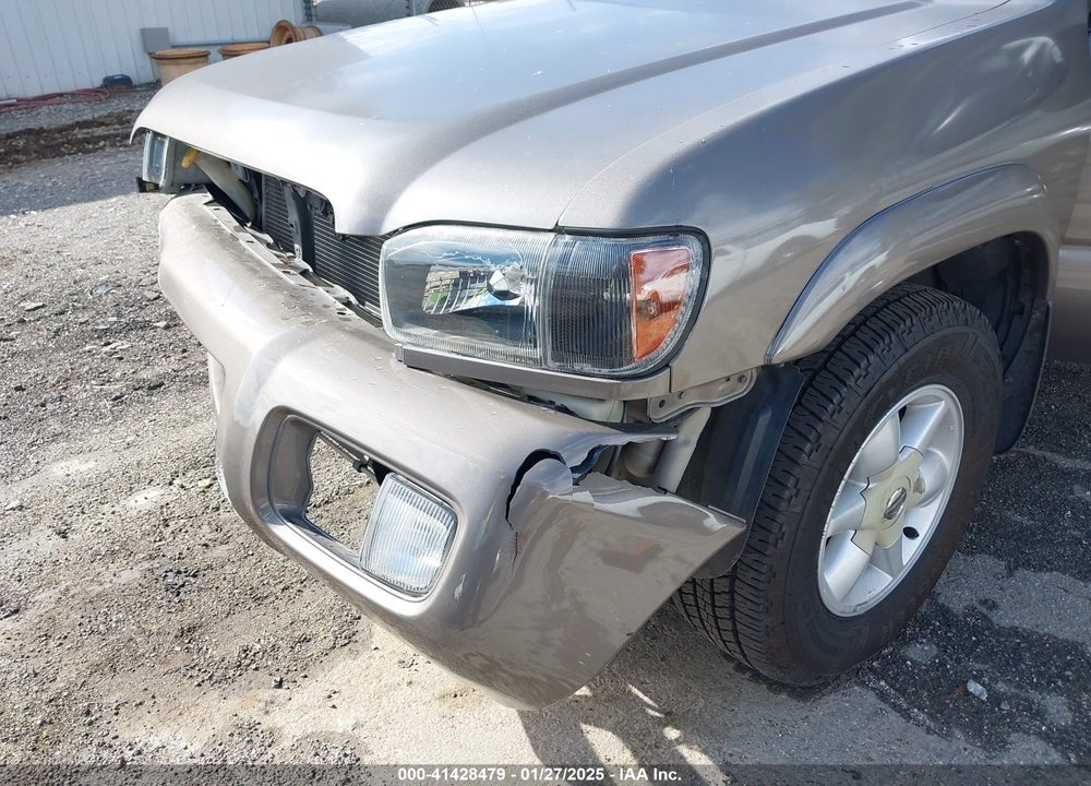 2002 NISSAN PATHFINDER VIN: JN8DR09X52W654911