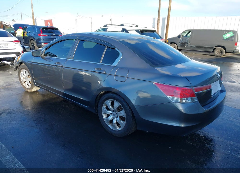 2008 HONDA ACCORD 2.4 EX VIN: JHMCP26728C067703