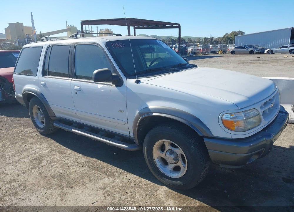2000 FORD EXPLORER XLT VIN: 1FMZU73E8YZB29988