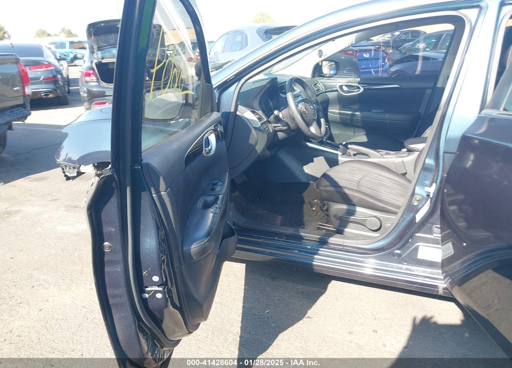 2017 NISSAN SENTRA SV VIN: 3N1AB7AP3HY262117