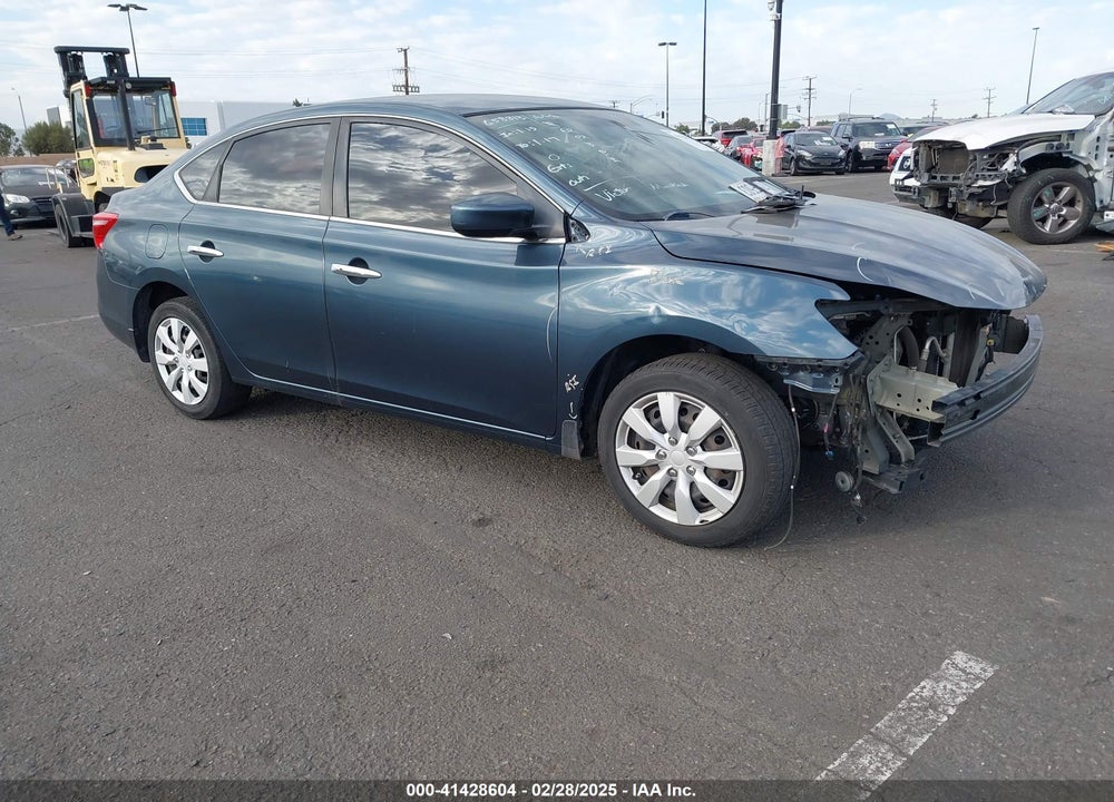 2017 NISSAN SENTRA SV VIN: 3N1AB7AP3HY262117