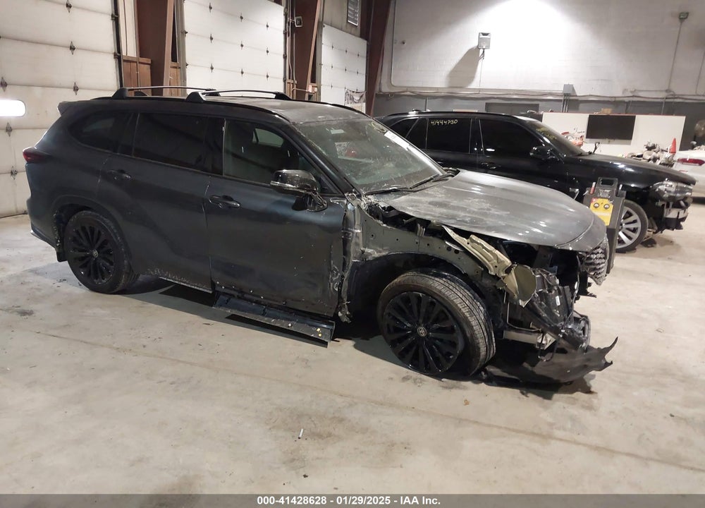 2024 TOYOTA HIGHLANDER XSE VIN: 5TDKDRBH2RS528556