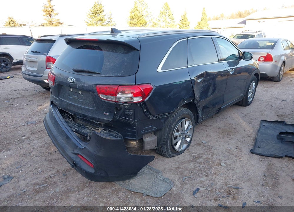 2017 KIA SORENTO 2.4L LX VIN: 5XYPGDA33HG231619