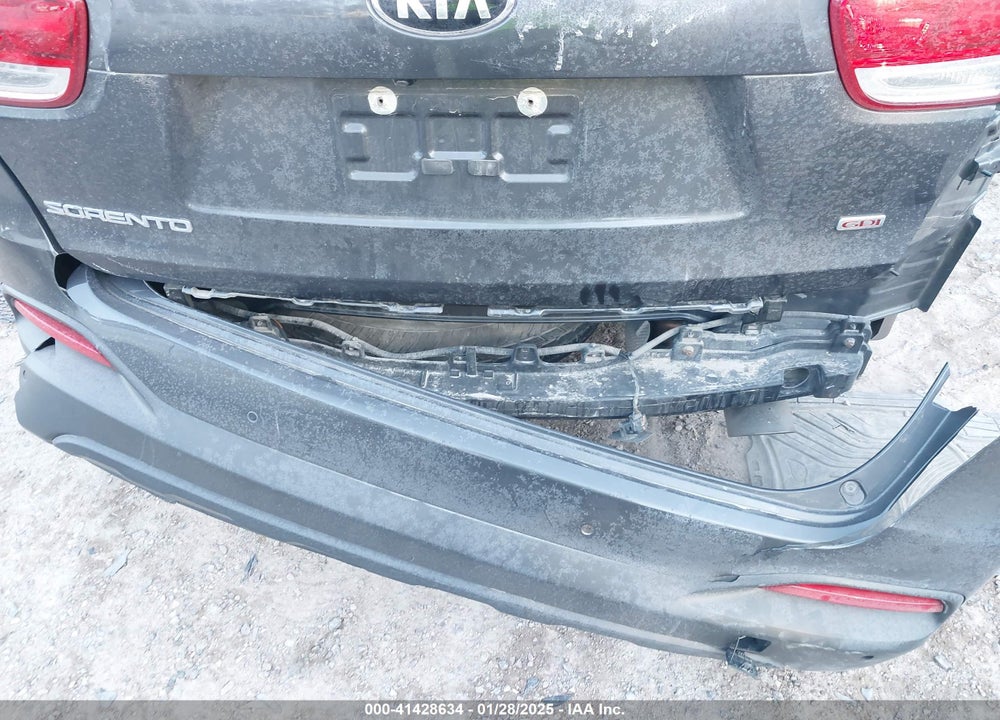 2017 KIA SORENTO 2.4L LX VIN: 5XYPGDA33HG231619