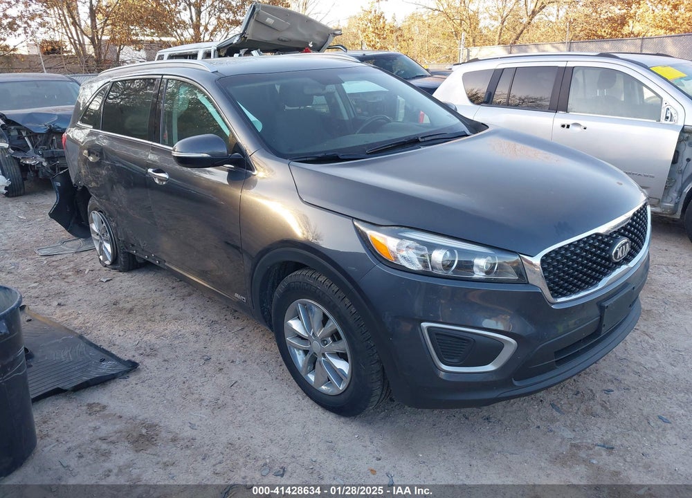 2017 KIA SORENTO 2.4L LX VIN: 5XYPGDA33HG231619