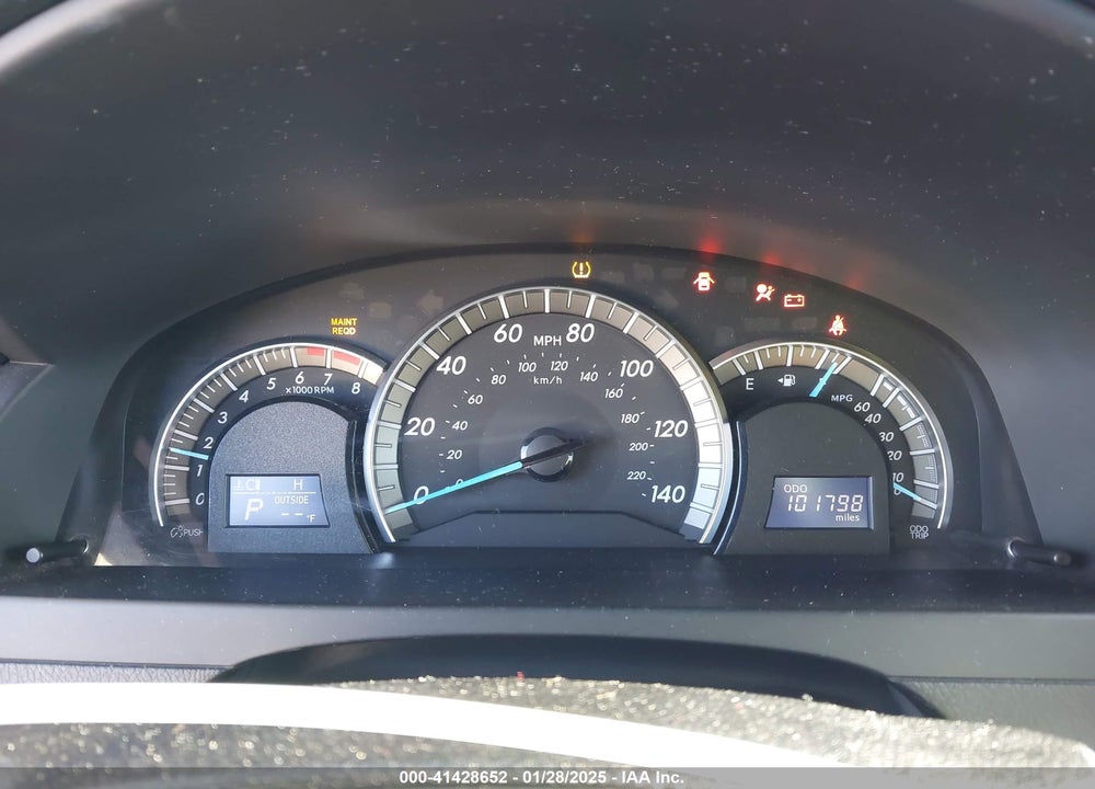 2012 TOYOTA CAMRY VIN: 4T1BF1FK9CU202138