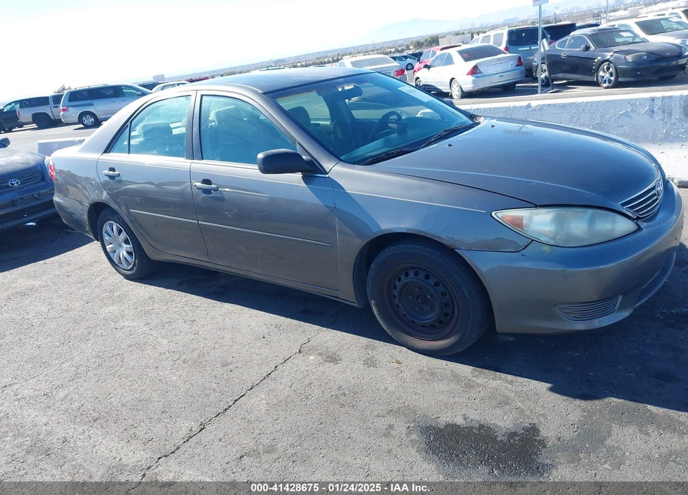 2005 TOYOTA CAMRY STD/ VIN: 4T1BE32K15U526272