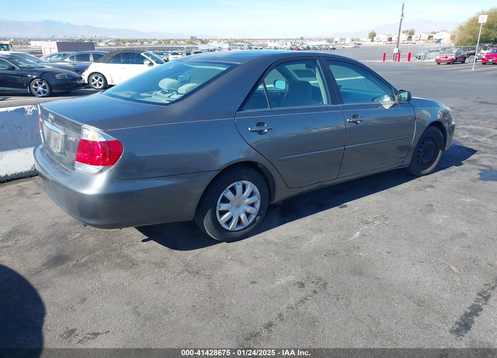 2005 TOYOTA CAMRY STD/ VIN: 4T1BE32K15U526272