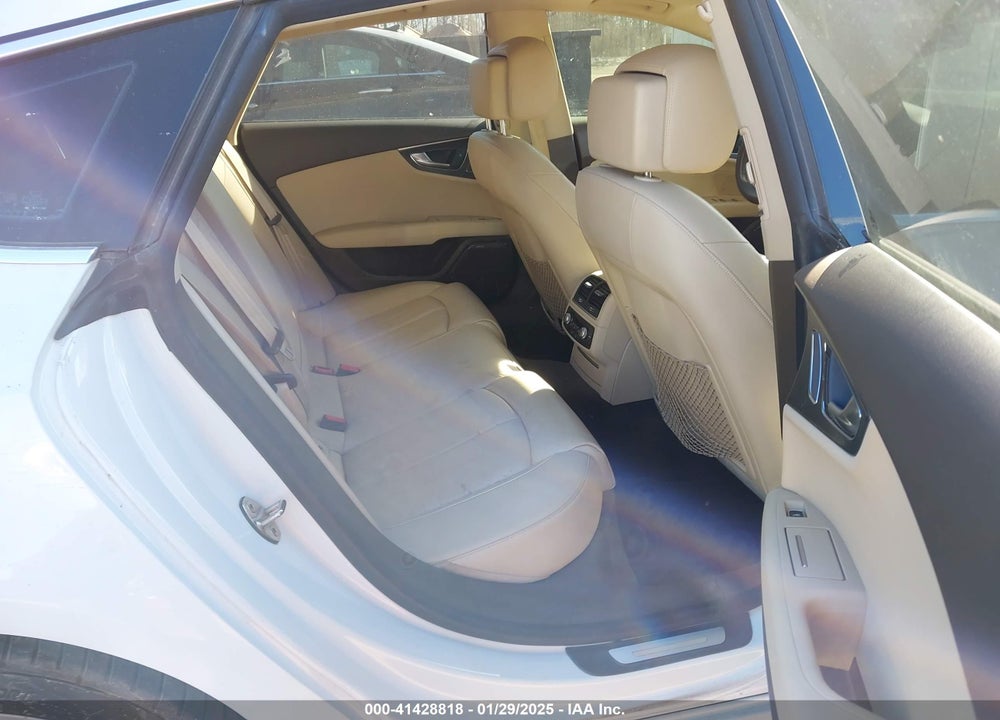 2018 AUDI A7 VIN: WAUW3AFCXJN059647