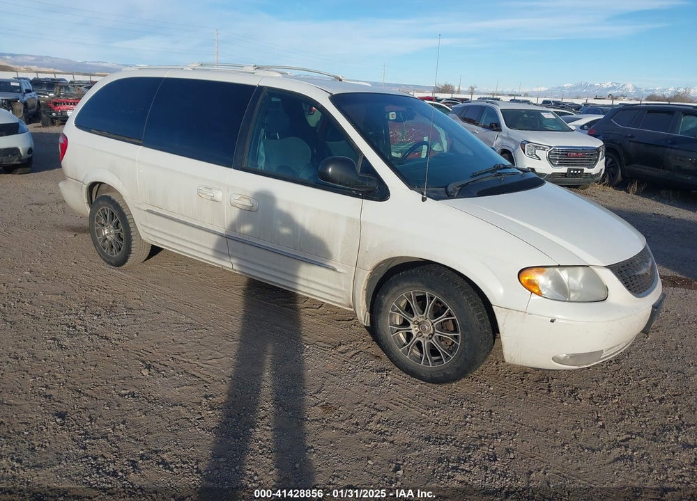 2003 CHRYSLER TOWN & COUNTRY LIMITED VIN: 2C8GP64L13R140911