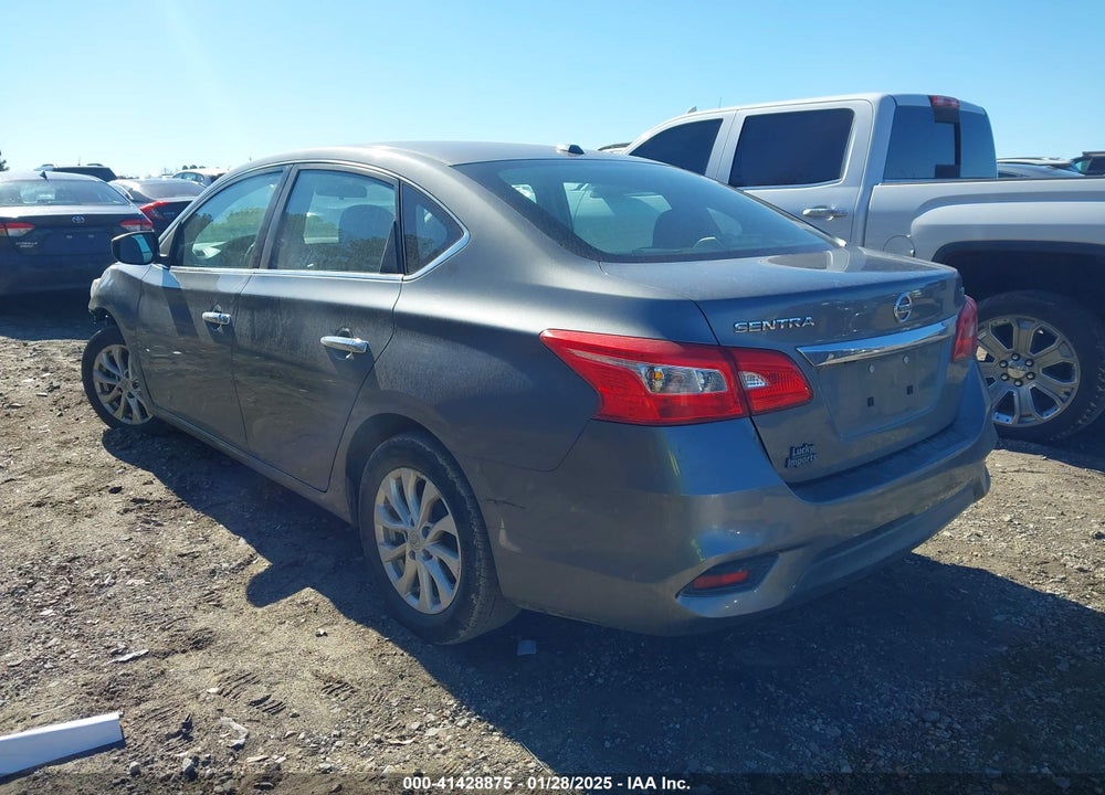 2017 NISSAN SENTRA VIN: 3N1AB7AP3HY370219