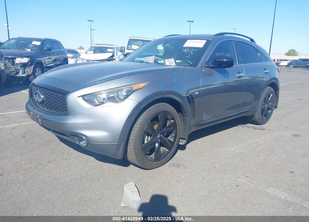 2017 INFINITI QX70 VIN: JN8CS1MU7HM142946