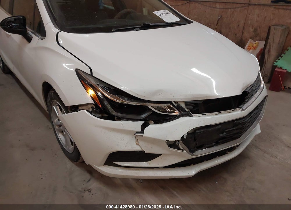 2018 CHEVROLET CRUZE VIN: 1G1BE5SM6J7115288