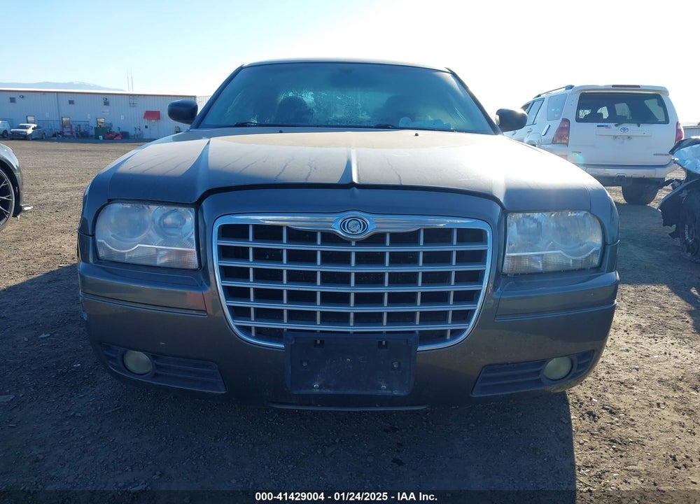 2008 CHRYSLER 300 LX VIN: 2C3KA43RX8H172037
