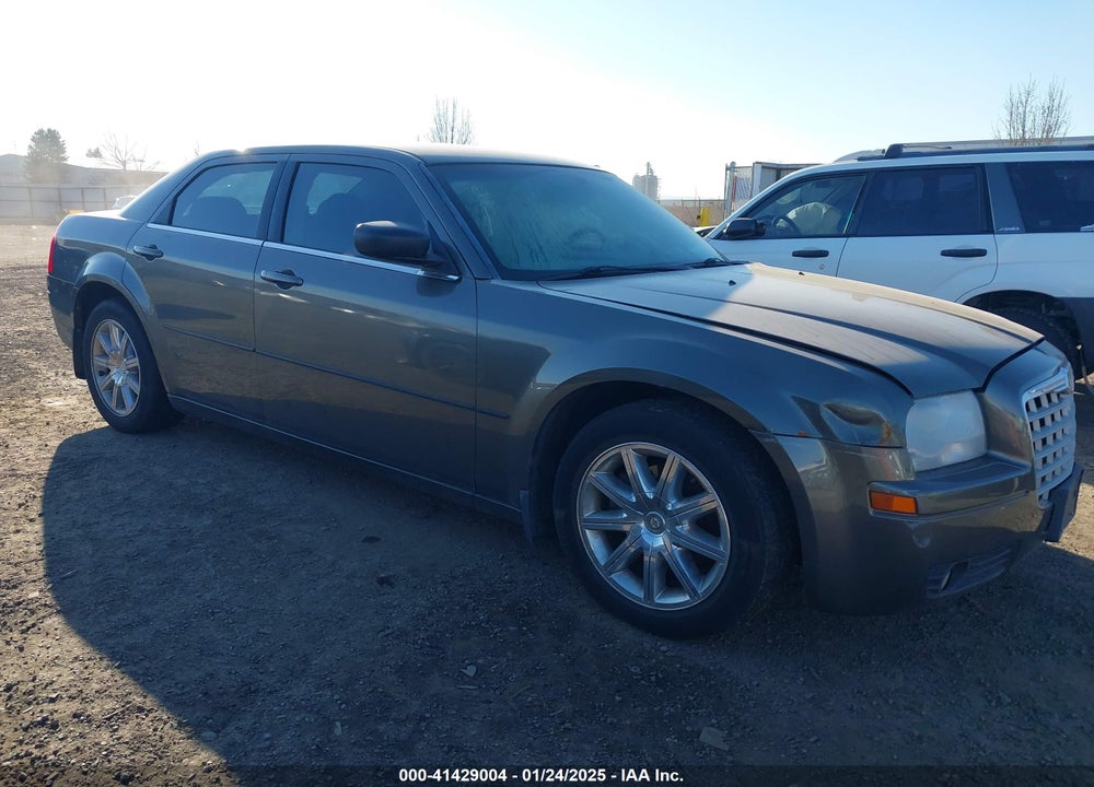 2008 CHRYSLER 300 LX VIN: 2C3KA43RX8H172037