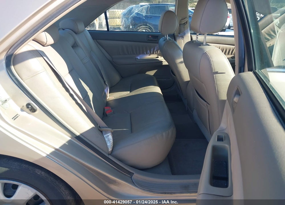 2004 TOYOTA CAMRY LE VIN: 4T1BE32K14U866925