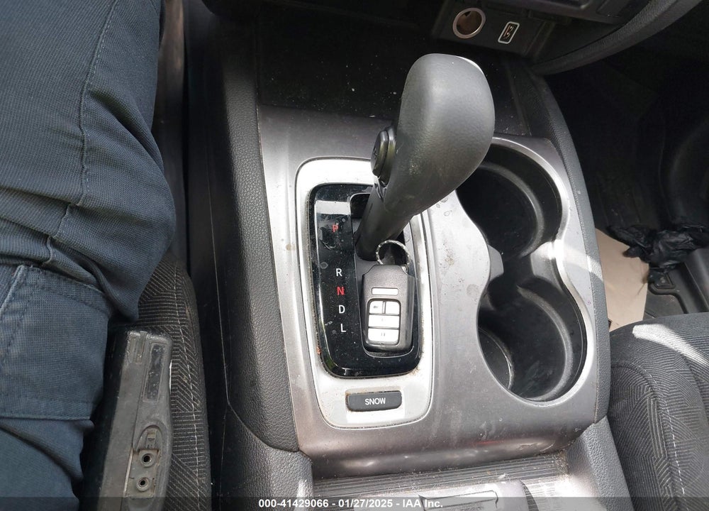2019 HONDA PILOT EX VIN: 5FNYF5H38KB019820