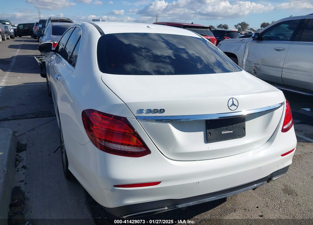 2017 MERCEDES-BENZ E VIN: WDDZF4JBXHA072039