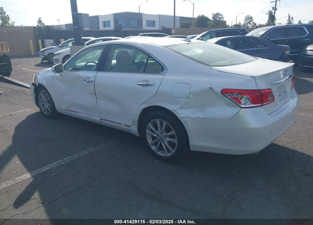 2011 LEXUS ES 350 VIN: JTHBK1EG5B2415738