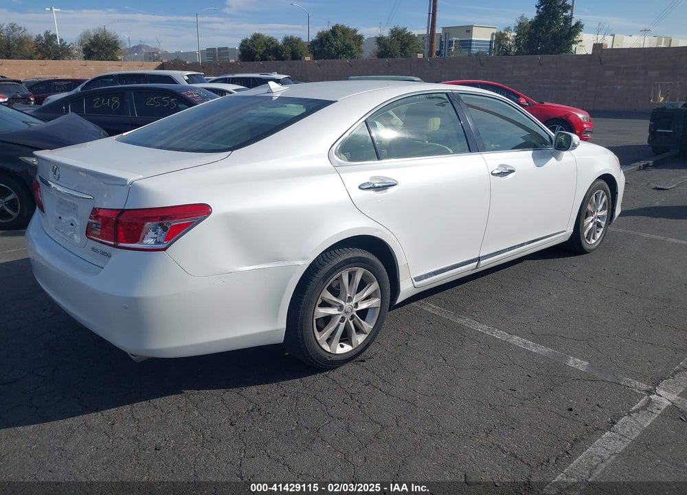 2011 LEXUS ES 350 VIN: JTHBK1EG5B2415738