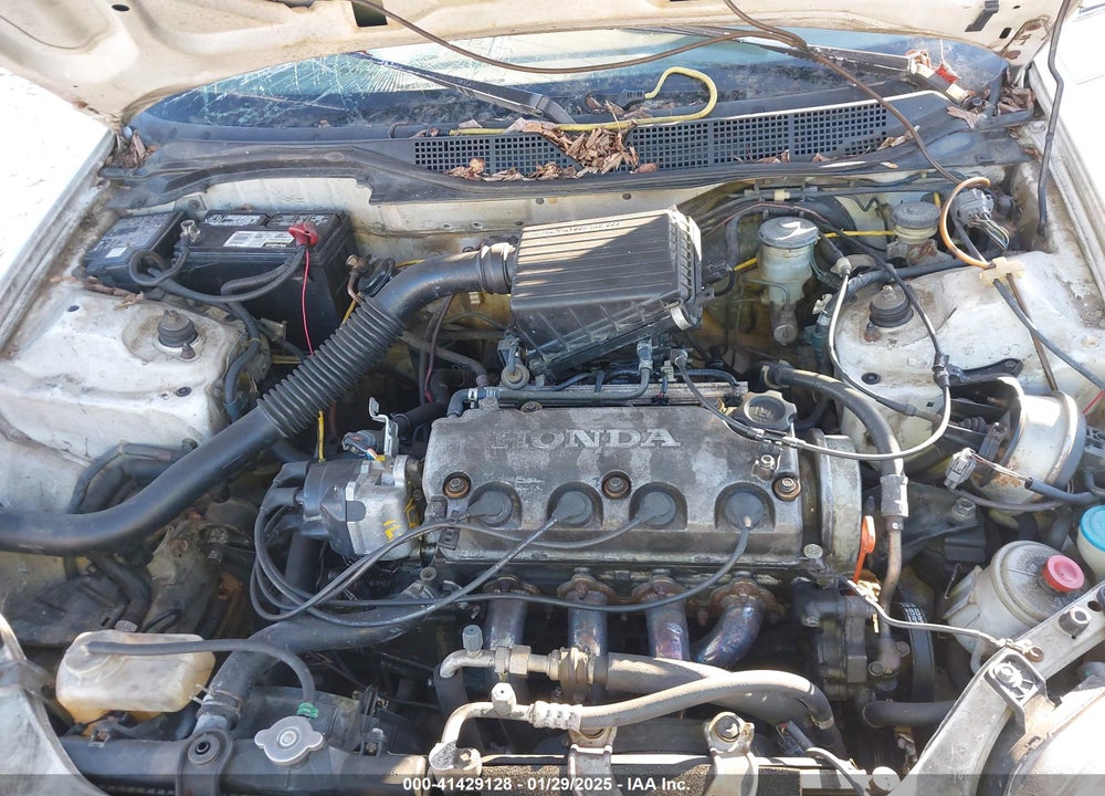 1997 HONDA CIVIC LX VIN: 1HGEJ6571VL028196