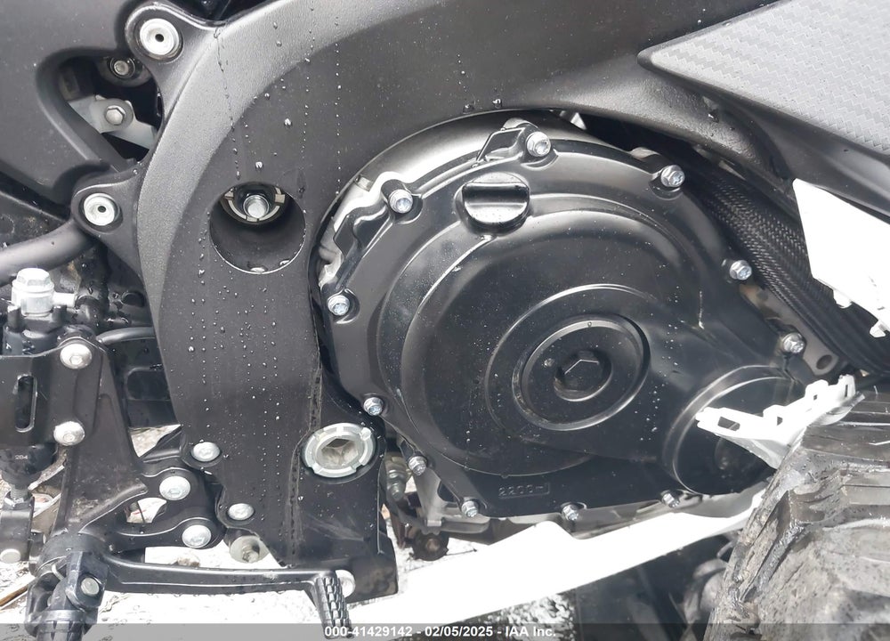 2022 SUZUKI GSX-R600 VIN: JS1GN7FA6N7101027