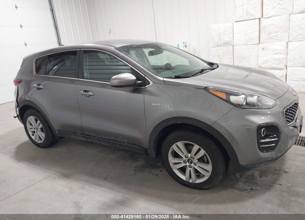 2018 KIA SPORTAGE LX VIN: KNDPMCAC9J7351107