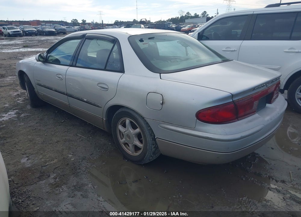 2001 BUICK REGAL GS VIN: 2G4WF551011134001
