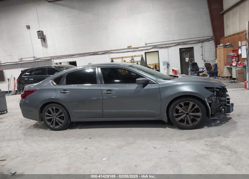 2018 NISSAN ALTIMA VIN: 1N4AL3AP3JC295741
