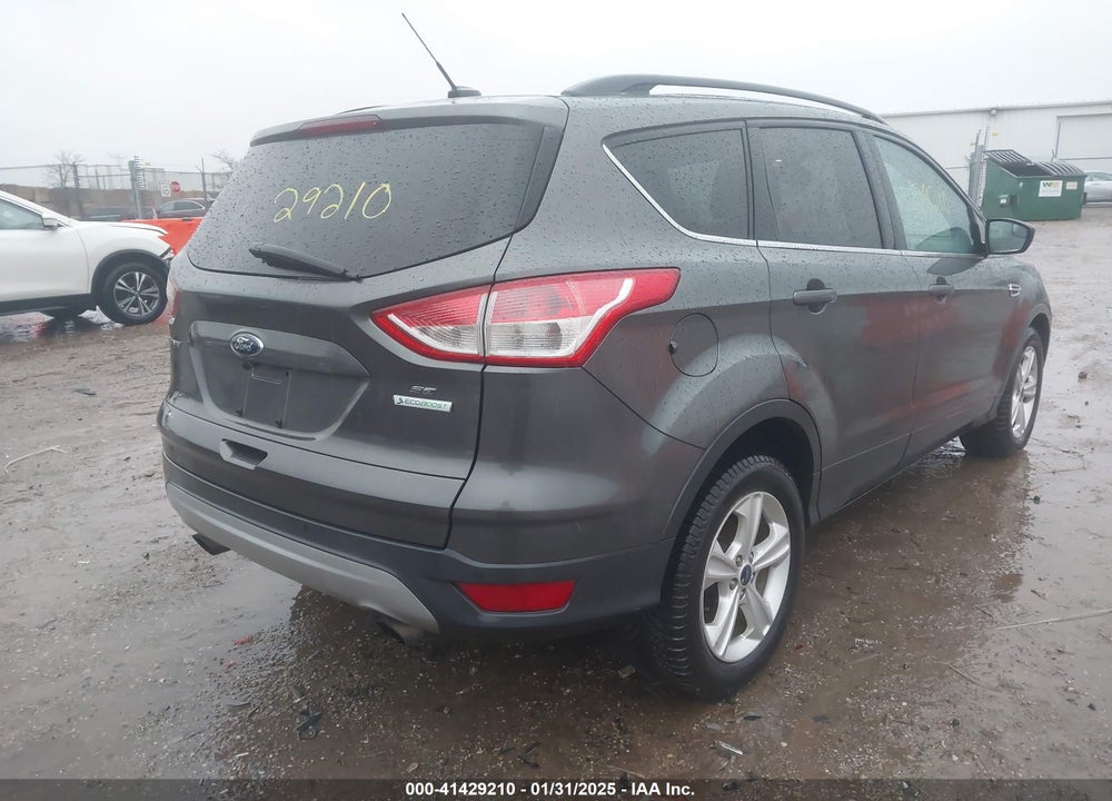 2015 FORD ESCAPE SE VIN: 1FMCU0GX8FUB25796