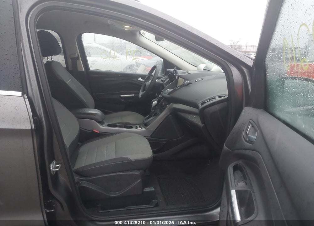 2015 FORD ESCAPE SE VIN: 1FMCU0GX8FUB25796