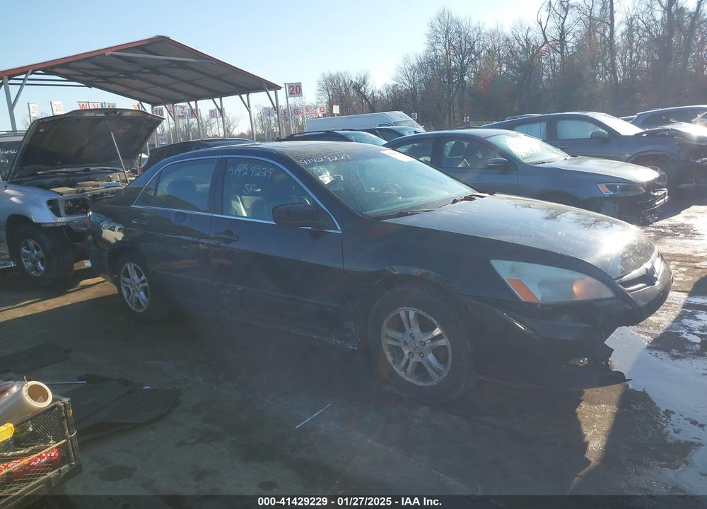 2007 HONDA ACCORD VIN: 1HGCM56857A193702