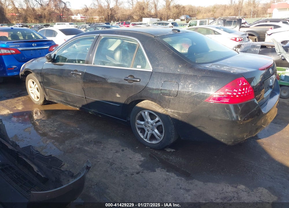 2007 HONDA ACCORD VIN: 1HGCM56857A193702