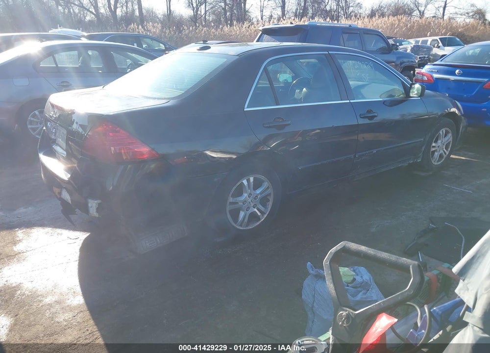 2007 HONDA ACCORD VIN: 1HGCM56857A193702
