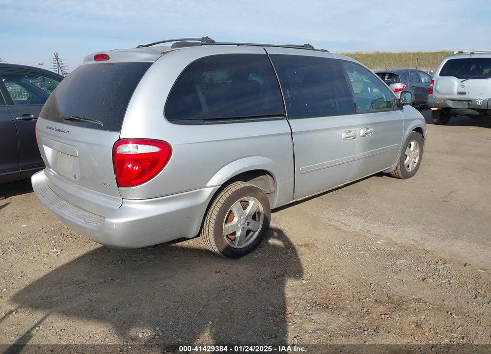 2006 DODGE GRAND CARAVAN SXT VIN: 2D4GP44L46R625654