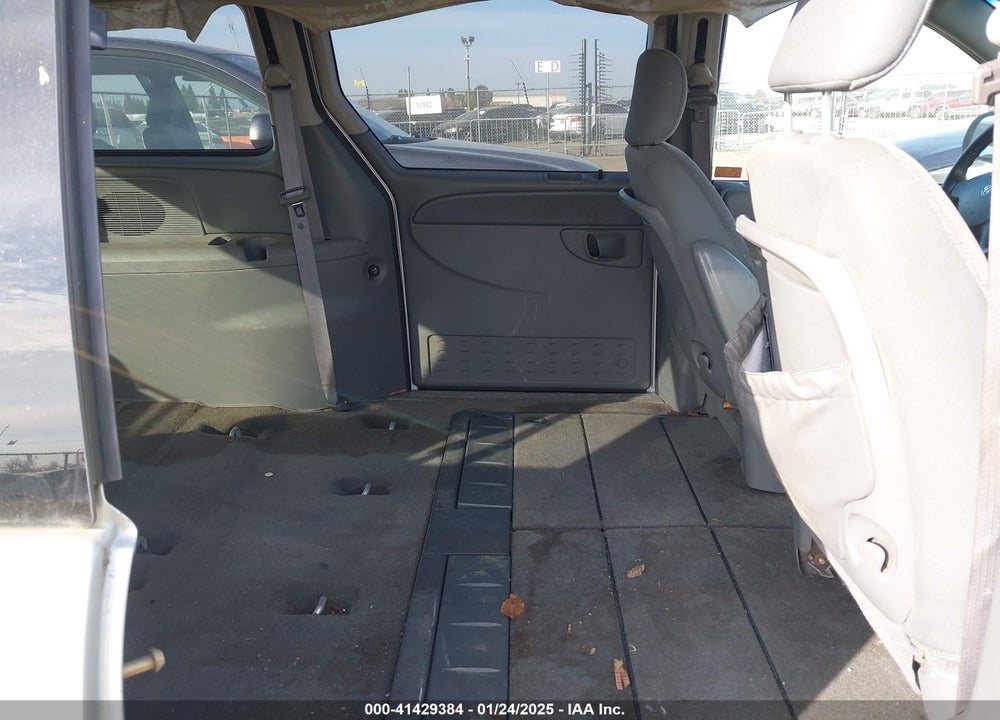 2006 DODGE GRAND CARAVAN SXT VIN: 2D4GP44L46R625654