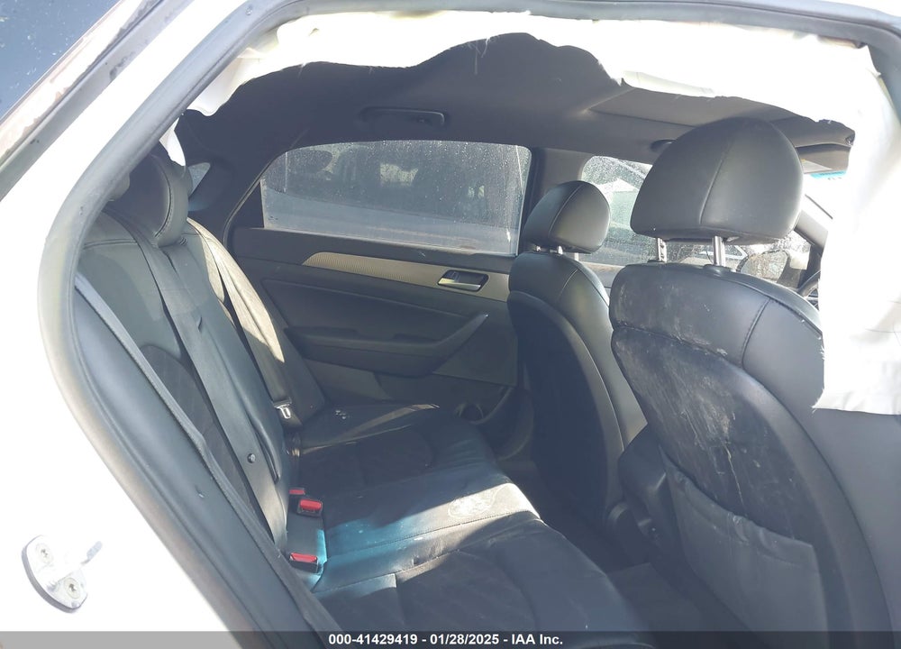 2018 HYUNDAI SONATA VIN: 5NPE34AF3JH635869