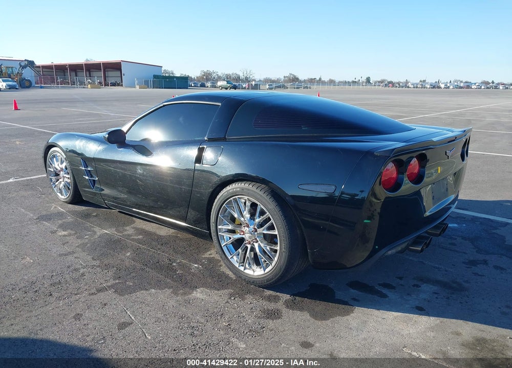 2005 CHEVROLET CORVETTE VIN: 1G1YY24U455105681