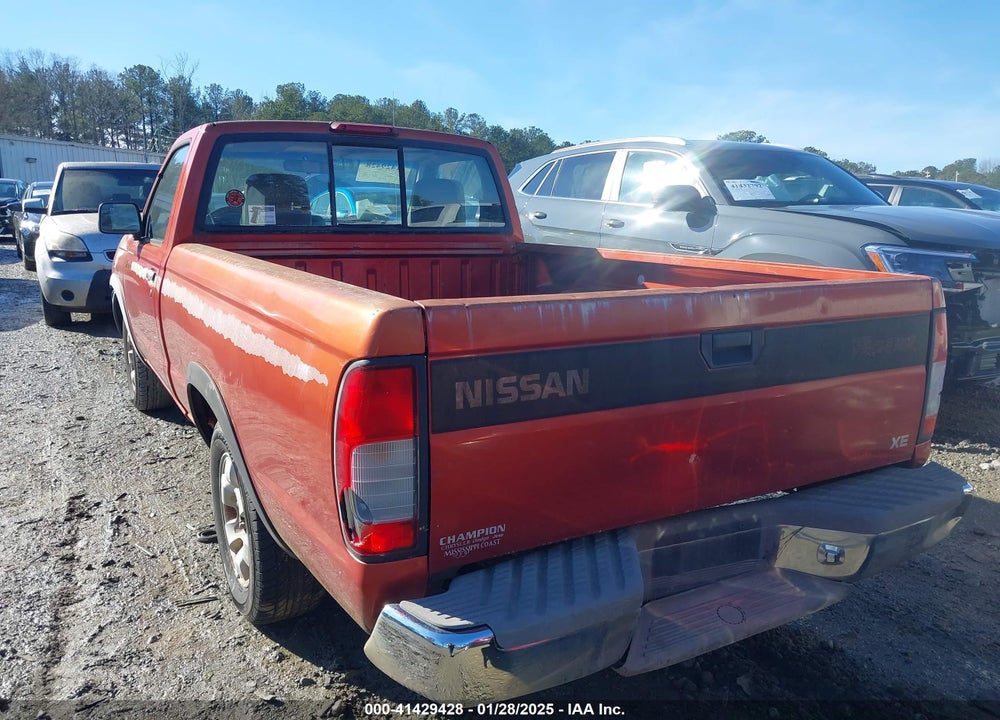 1998 NISSAN FRONTIER STANDARD/XE VIN: 1N6DD21S0WC310767