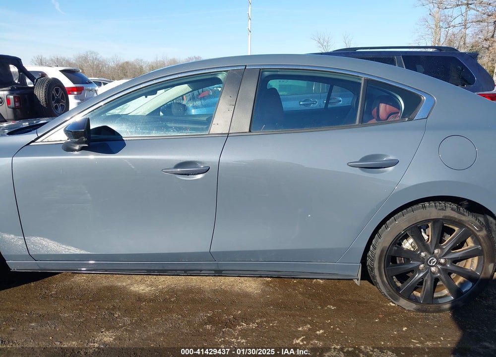2022 MAZDA 3 CARBON EDITION VIN: 3MZBPACL1NM305315