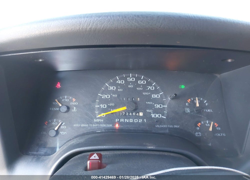 1997 CHEVROLET S-10 FLEETSIDE VIN: 1GCCS144XVK192582