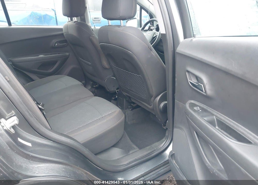 2020 CHEVROLET TRAX FWD LS VIN: 3GNCJKSB8LL209327