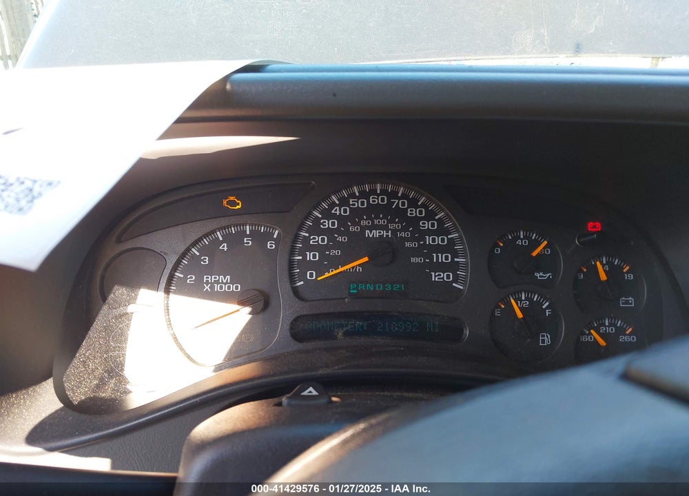2004 CHEVROLET SUBURBAN 1500 LT VIN: 3GNFK16Z14G110063