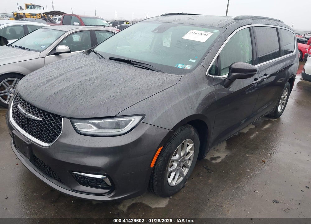2022 CHRYSLER PACIFICA TOURING L VIN: 2C4RC1BG4NR179235