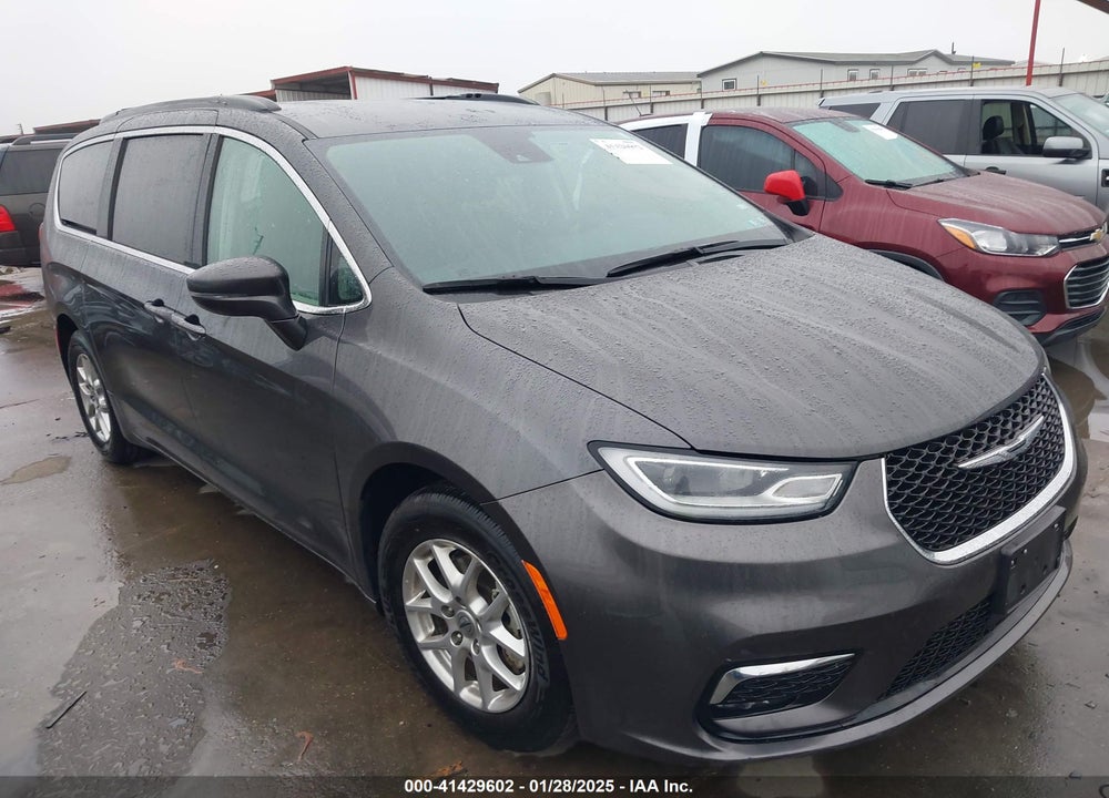 2022 CHRYSLER PACIFICA TOURING L VIN: 2C4RC1BG4NR179235