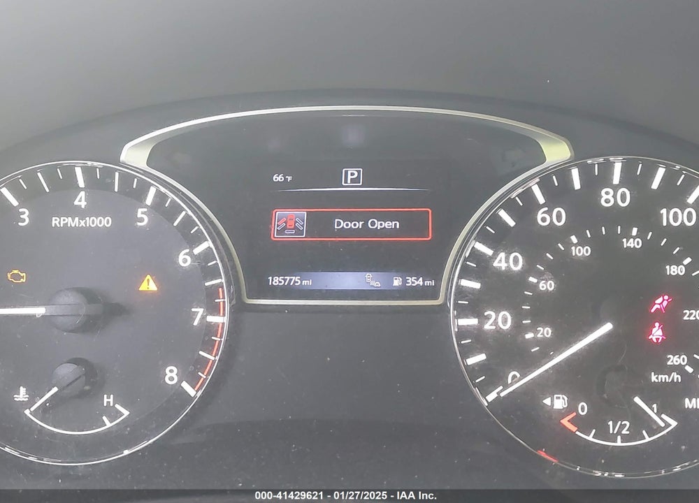 2016 NISSAN PATHFINDER SL VIN: 5N1AR2MN8GC623561