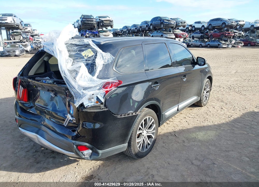 2017 MITSUBISHI OUTLANDER SE VIN: JA4AD3A35HZ052616
