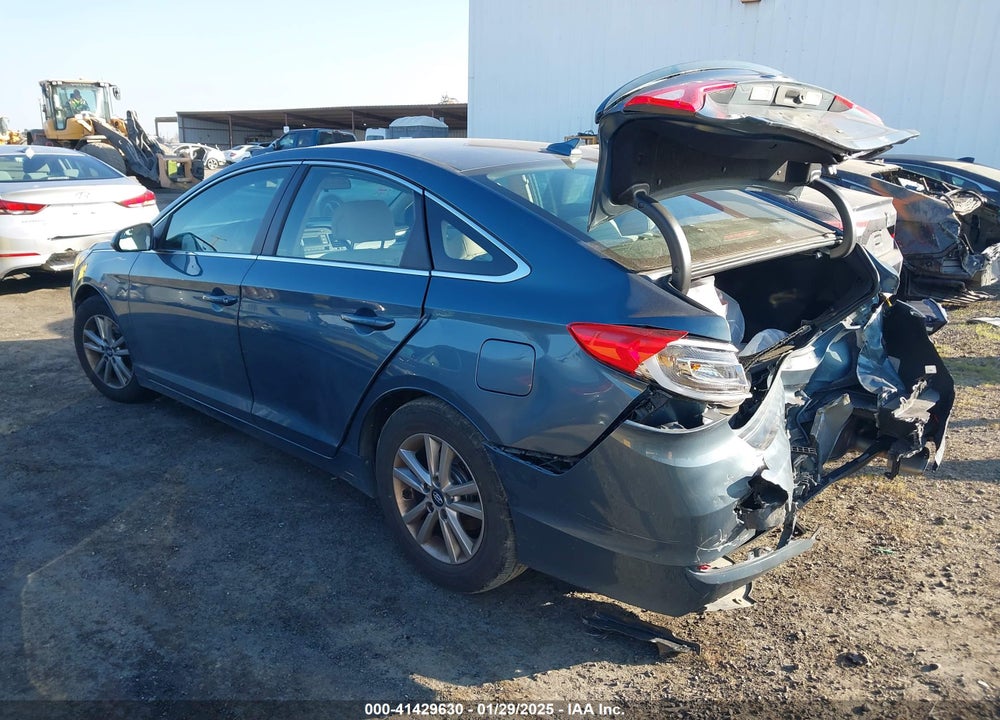 2017 HYUNDAI SONATA VIN: 5NPE24AF2HH588993