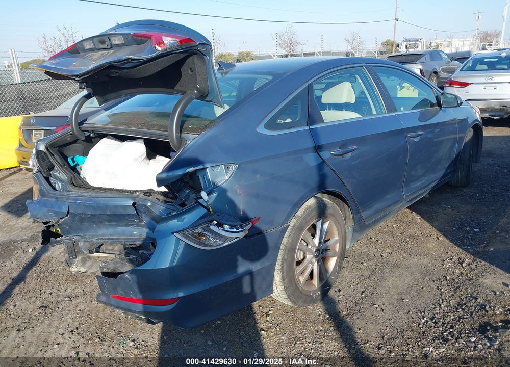 2017 HYUNDAI SONATA VIN: 5NPE24AF2HH588993